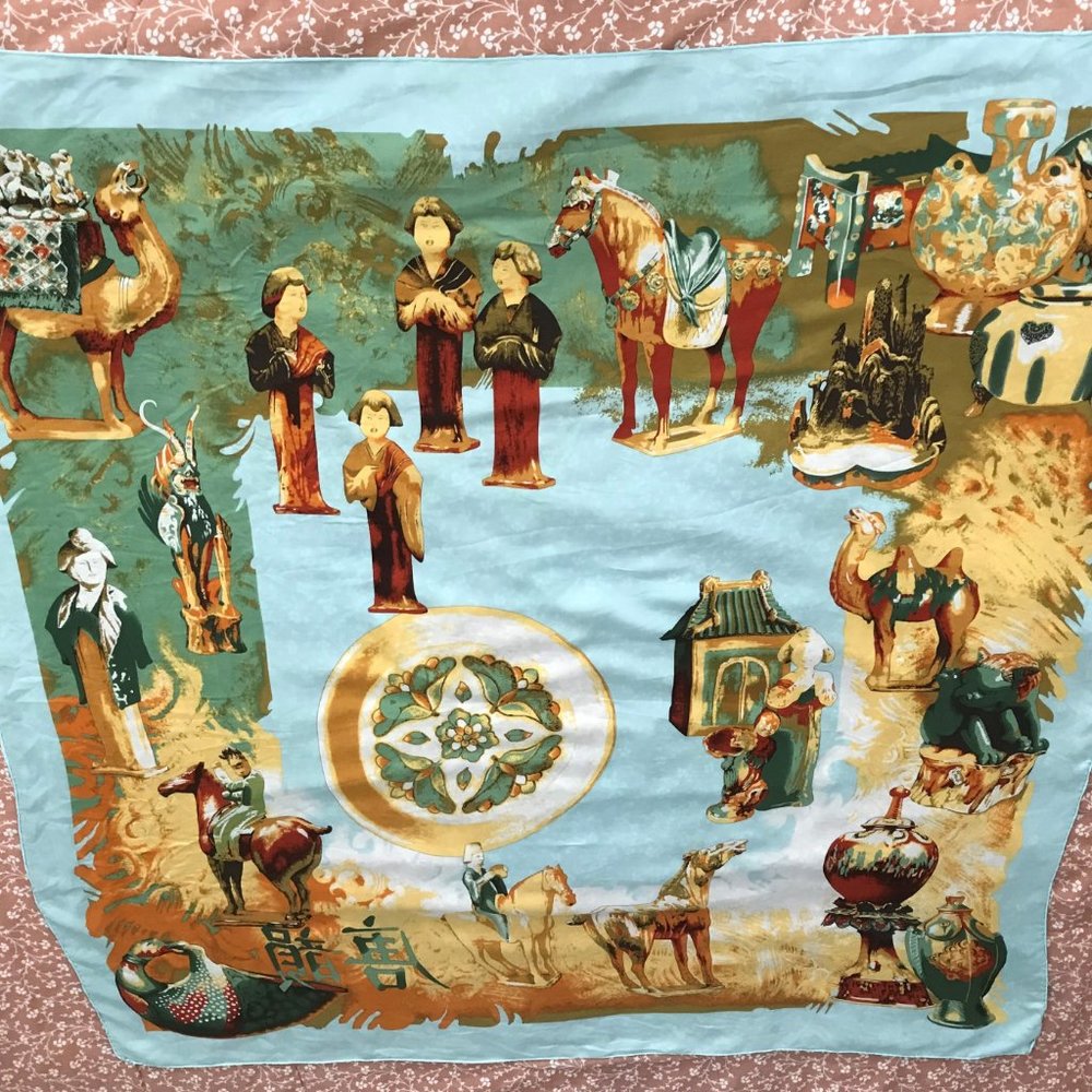 Pure Chinese Silk Scarf - by Sheng Ren - Picture 6 of 7